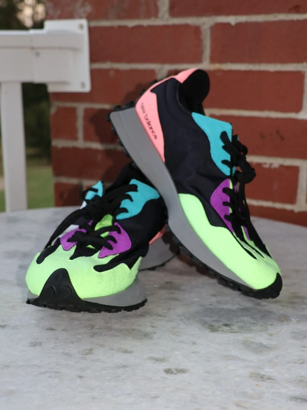 Balance 327 